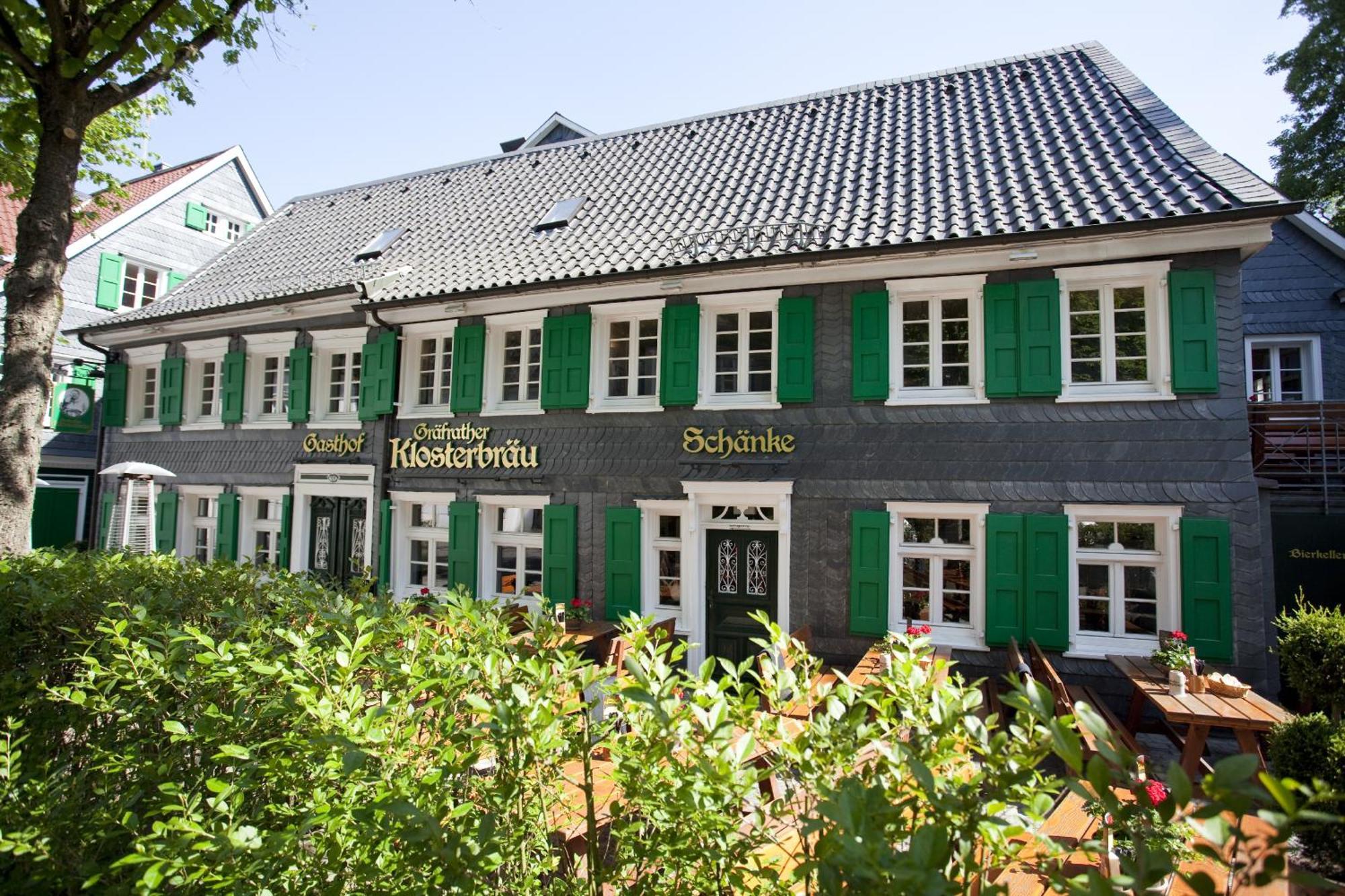 Hotel Graefrather Hof Solingen Buitenkant foto